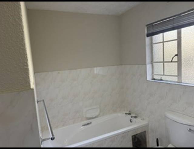1 BEDROOM PROPERTY TO RENT IN EDEN GLEN